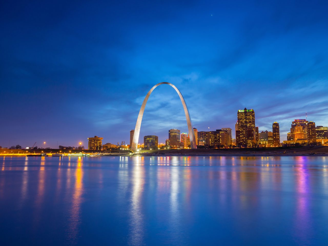 Child drawing on car window